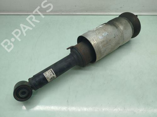 Højre fortil støddæmper LAND ROVER RANGE ROVER SPORT I (L320) 3.0 D 4x4 (256 hp) 31833905