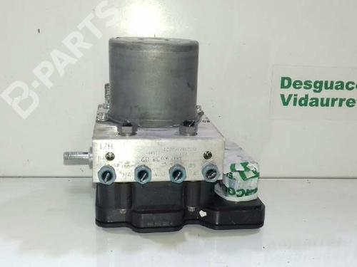 Used ABS pump MERCEDES-BENZ VITO Mixto (Double Cabin) (W447) [2014-2025]  9122670