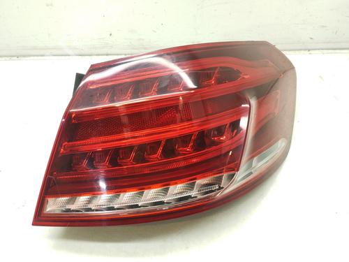 Used Right taillight Right taillight MERCEDES-BENZ E-CLASS (W212) E 200 CDI / BlueTEC (212.005, 212.006) (136 hp) 36040194 36040194