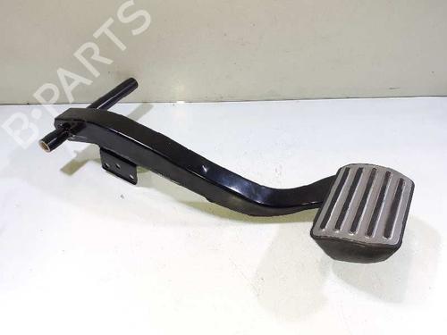 Used Break pedal PORSCHE CAYENNE (9PA) Turbo 4.5 (450 hp) 8796665