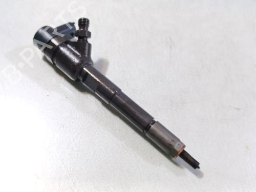 Used Injector OPEL CORSA E (X15) 1.3 CDTI (08, 68) (75 hp) 31317527