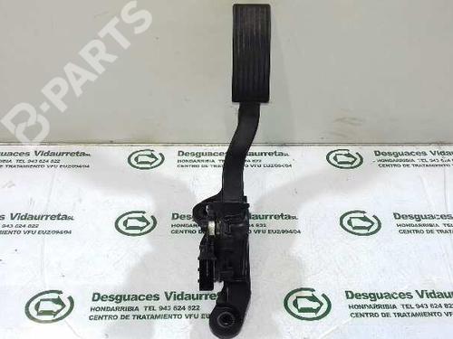 Used Pedal HYUNDAI i20 II (GB, IB) 1.2 (84 hp) 2538129
