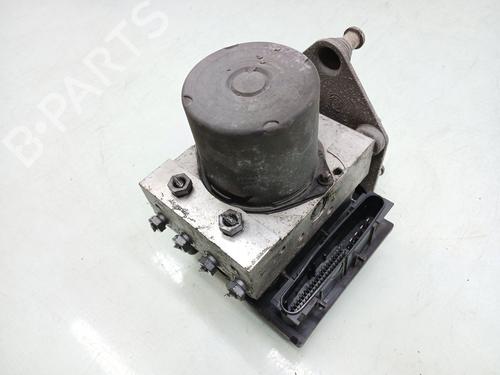 Used ABS pump MERCEDES-BENZ VIANO (W639) CDI 2.2 (639.711, 639.713, 639.811, 639.813, 639.815) (116 hp) 31931386