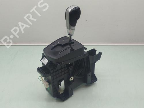 Used Gear lever RENAULT KADJAR (HA_, HL_) 1.2 TCe 130 (HLMR) (130 hp) 25782729