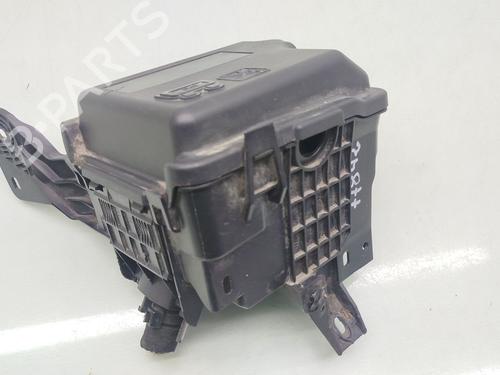 Used Fuse box CITROËN C4 CACTUS 1.6 BlueHDi 100 (99 hp) 26730737