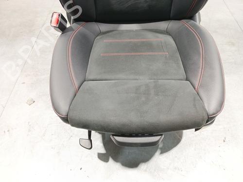 Seats set MERCEDES-BENZ GLA (H247) GLA 220 d 4-matic (247.715) | BP35979818C78 - Image 9