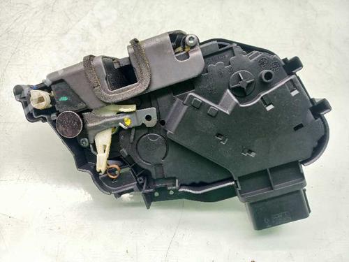 Rear right lock LAND ROVER RANGE ROVER SPORT I (L320) 2.7 D 4x4 | BP11027279C99 