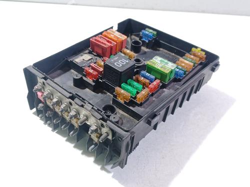 Used Fuse box Fuse box 38443588 38443588