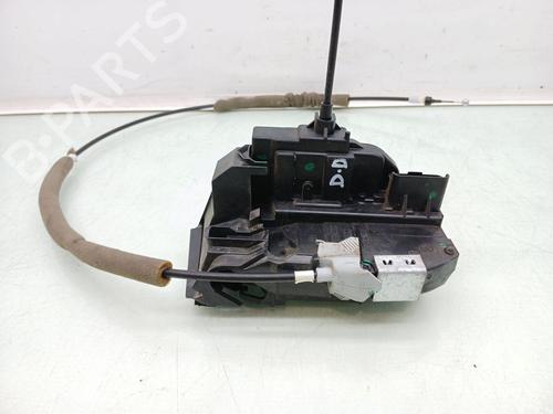 front-right-lock-renault-kadjar-ha_-hl_-2015-32508151 main image