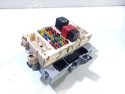 Used Fuse box ALFA ROMEO GT (937_) 1.9 JTD (937CXN1B) (150 hp) 18243066