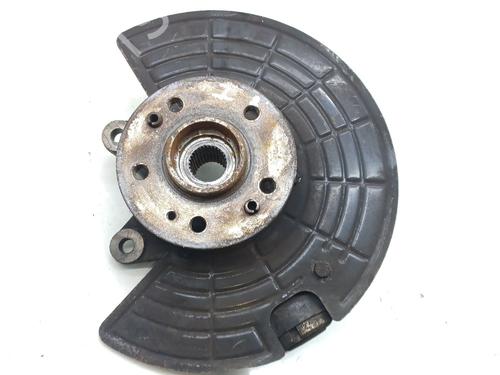 Used Left front steering knuckle Left front steering knuckle MERCEDES-BENZ M-CLASS (W163) ML 270 CDI (163.113) (163 hp) 32195109 32195109