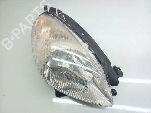 Used Right headlight CITROËN XSARA PICASSO (N68) 2.0 HDi (90 hp) 15663926
