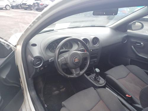 Front left lock SEAT IBIZA III (6L1) 1.4 TDI | BP19936757C98 