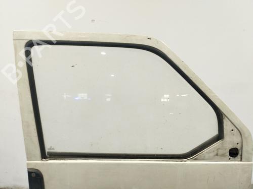 Right front door VW TRANSPORTER T4 Van (70A, 70H, 7DA, 7DH) 2.5 TDI | BP25733124C3 