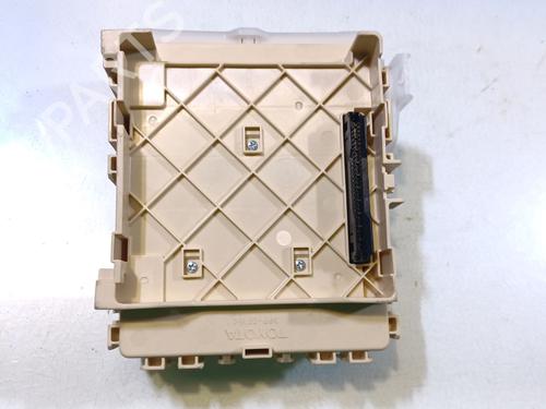 Fuse box TOYOTA AURIS (_E18_) 2.0 D-4D (ADE186_, ADE186R) | BP29463739E1 