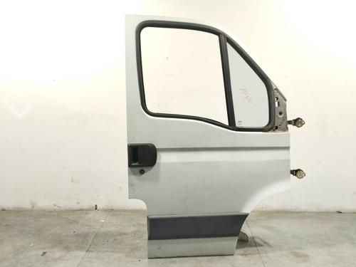 Porta anteriore destra IVECO DAILY IV Platform/Chassis 50C15 (146 hp) 30748214