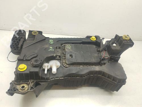 AdBlue-tank PEUGEOT 3008 II SUV (MC_, MR_, MJ_, M4_) 1.5 BlueHDi 130 (131 hp) 31832093