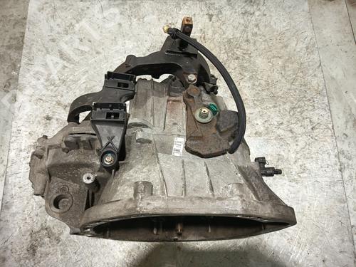 Getriebe für Getriebe RENAULT MASTER III Van (FV) 2.3 dCi 110 FWD (FV0R, FV0W, FV1A) (110 hp) 34460586 34460586
