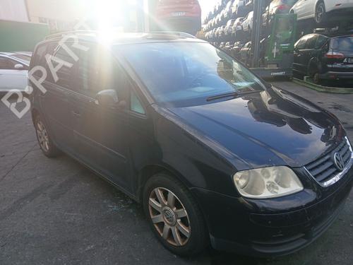 Left headlight VW TOURAN (1T1, 1T2) 2.0 TDI 16V | BP31880741C28 