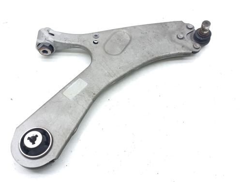 Højre fortil bærearm PEUGEOT 2008 II (UD_, US_, UY_, UJ_, UR_, UC_) 1.2 PureTech 130 (USHNS, URHNS) (130 hp) 30505095