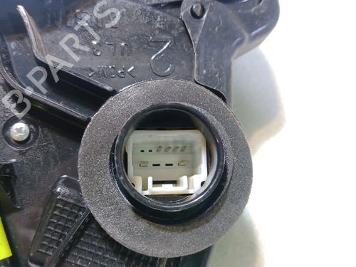 Front left lock TOYOTA AURIS (_E18_) 1.8 Hybrid (ZWE186_, ZWE186R) | BP32043516C98 
