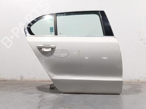 right-rear-door-skoda-superb-ii-3t4-2008-2009-2010-2011-2012-2013-2014-2015-37713112 main image