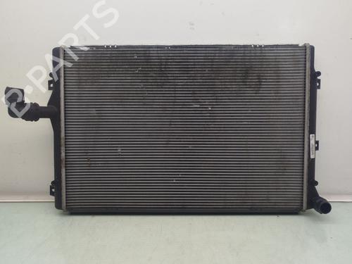 Radiateur à eau VW GOLF VI (5K1) 1.6 TDI (105 hp) 32043570