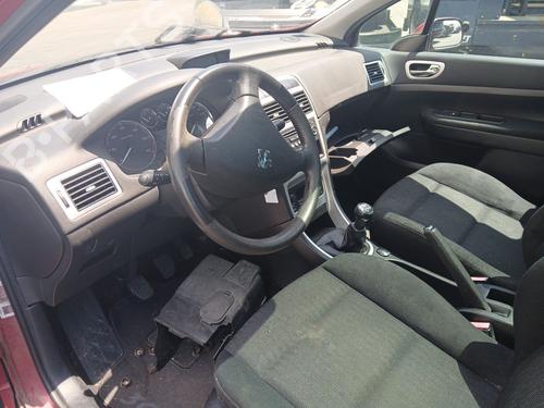 Fuse box PEUGEOT 307 SW (3H) 1.6 HDI 110 | BP26941101E1 