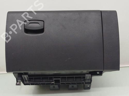 Used Glove box RENAULT KADJAR (HA_, HL_) 1.2 TCe 130 (HLMR) (130 hp) 29544501