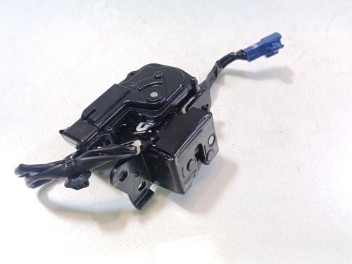 Used Tailgate lock Tailgate lock LEXUS CT (ZWA10_) 200h (ZWA10_) (99 hp) 33855711 33855711