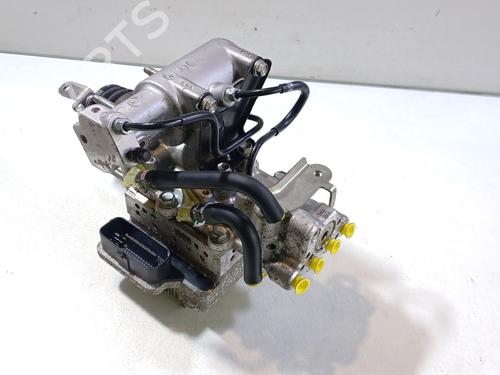Pompe ABS TOYOTA AURIS (_E18_) 1.8 Hybrid (ZWE186_, ZWE186R) (136 hp) 30005896