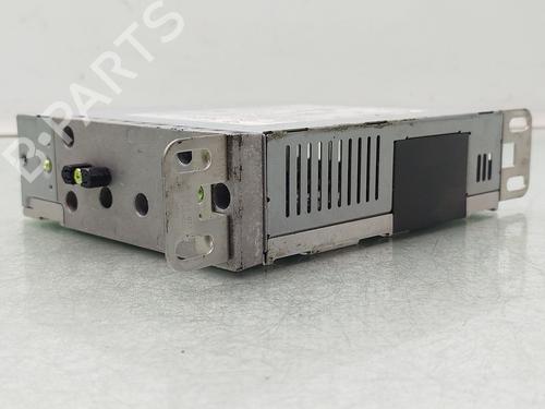 Used Radio RENAULT MEGANE IV Hatchback (B9A/M/N_) 1.2 TCe 130 (B9MR) (130 hp) 30441351