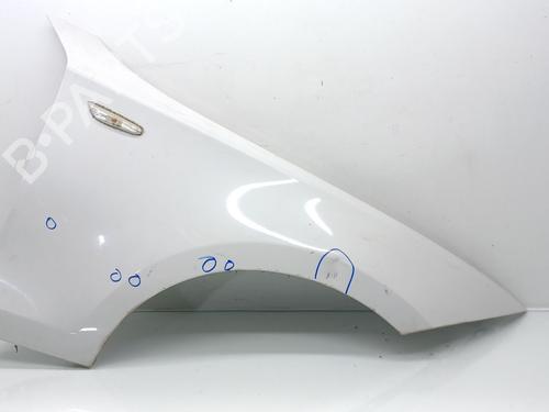 right-front-fenders-bmw-1-e81-2006-2007-2008-2009-2010-2011-2012-37792579 main image