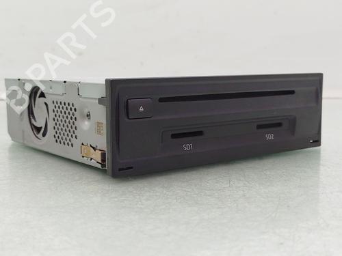 Used Radio Radio VW TIGUAN (AD1, AX1) 2.0 TDI (115 hp) 34124888 34124888