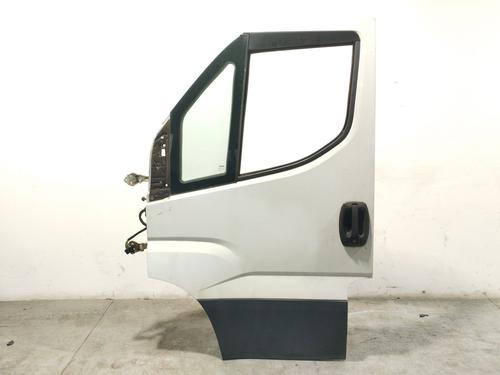 Dør venstre fortil IVECO DAILY VI Van 35S16, 35C16, 40C16, 50C16, 70C16 (160 hp) 31015078