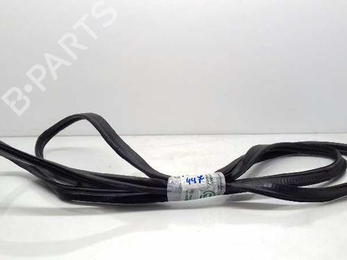 Used Rubber door seal MERCEDES-BENZ VITO Mixto (Double Cabin) (W447) [2014-2025]  14307451