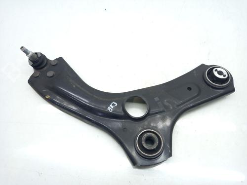 Used Right front suspension arm RENAULT CAPTUR II (HF_) TCe 130 (HFMF) (131 hp) 22737098