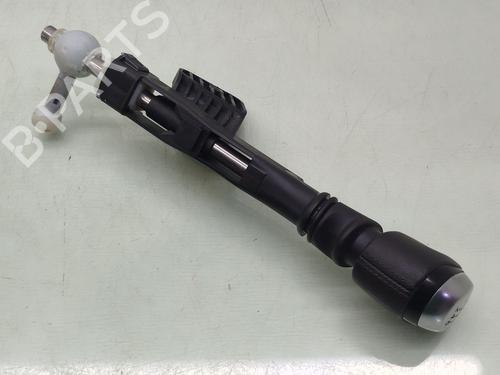 Used Gear lever RENAULT MEGANE IV Hatchback (B9A/M/N_) 1.3 TCe 140 (B9NB) (140 hp) 31979993