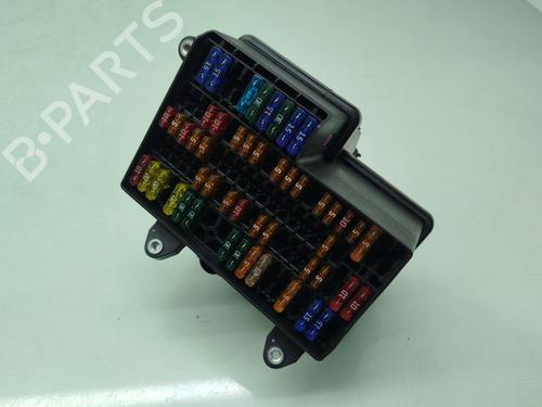 Zekeringkast VW PHAETON (3D1, 3D2, 3D3, 3D4, 3D6, 3D7, 3D8, 3D9) 3.0 V6 TDI 4motion (240 hp) 29259168