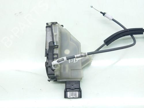 Front right lock PEUGEOT 2008 II (UD_, US_, UY_, UJ_, UR_, UC_) 1.2 PureTech 100 (USHNK) | BP17569919C97 