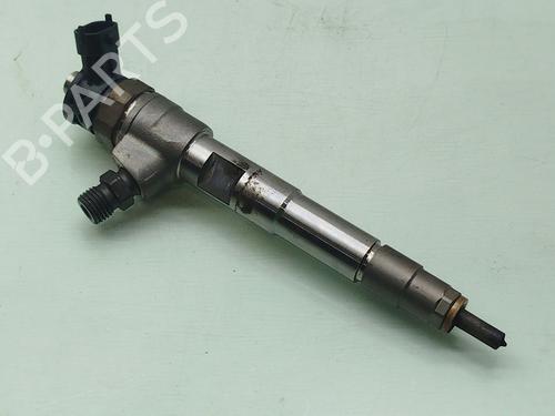 Injecteur DACIA DUSTER (HM_) 1.5 dCi 115 4x4 (114 hp) 31317513