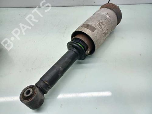 Used Right front shock absorber LAND ROVER RANGE ROVER SPORT I (L320) 2.7 D 4x4 (190 hp) 11027223