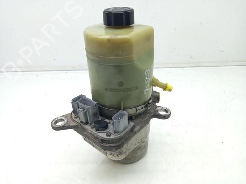 Used Steering pump FORD FOCUS II (DA_, HCP, DP) 1.8 TDCi (115 hp) 21028000
