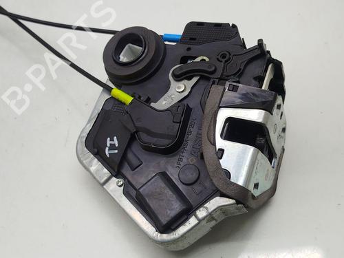 rear-left-lock-lexus-nx-_z1_-2014-32268064 main image