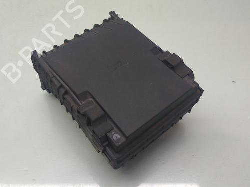 Used Fuse box VW CADDY III Box Body/MPV (2KA, 2KH, 2CA, 2CH) 1.9 TDI (105 hp) 25735809