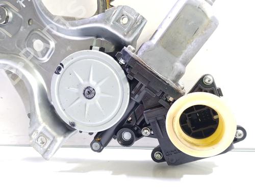 Front left window mechanism TOYOTA AURIS (_E15_) 1.4 D-4D (NDE150_, NDE150R) | BP16716907C22 