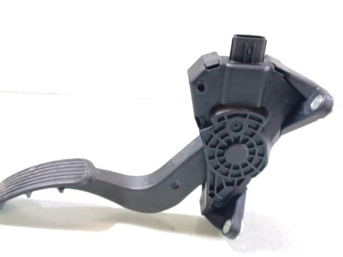 Pedal TOYOTA COROLLA Hatchback (_E21_, _EA1_, _EH1_) 1.8 Hybrid (ZWE211) | BP38411550I4 - Image 3
