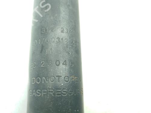 Left rear shock absorber NISSAN TERRANO II (R20) 2.7 TDi 4WD | BP18603683M18 
