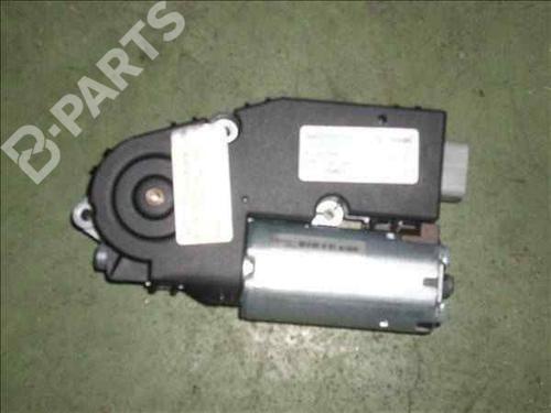 Used Sunroof engine Sunroof engine FORD FOCUS I Turnier (DNW) 1.8 TDCi (115 hp) 1800905 1800905