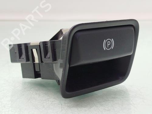 switch-mercedes-benz-gle-w166-2015-2016-2017-2018-36236271 main image